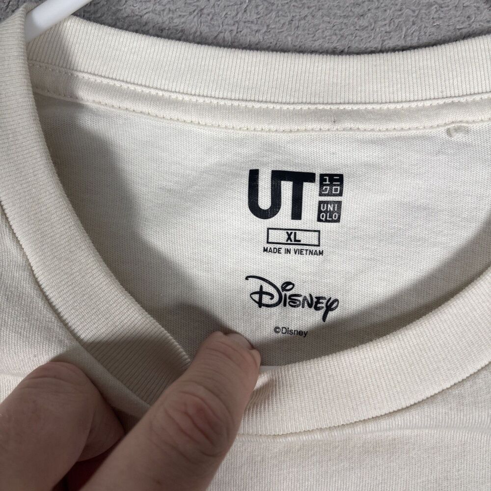 Uniqlo X Disney Off White XL T Shirt Flower Mickey Mouse Garden Magic For All - Picture 7 of 11
